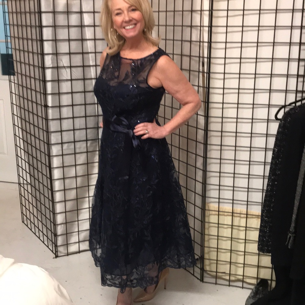 Glamorous Navy Evenng Dress